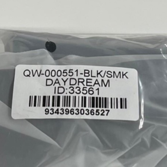 Quay DAYDREAM blk/smk Sunglasses NWT - Picture 8 of 8
